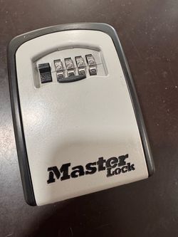 Wall mounted lock box master lock     Fe)