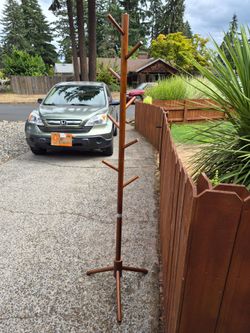 MODERN Free Standing Wood COAT RACK-Excellent Condition!