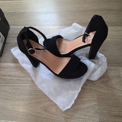 Lot Of New Shoes 6.5