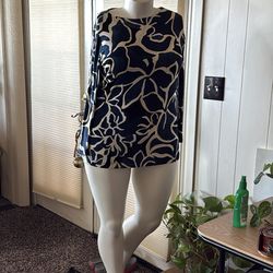 Large size mannequin with stand also has arms