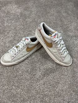 Nike Blazer Low 77 Vintage World Champ Mens 9.5 DH4370-002⁠