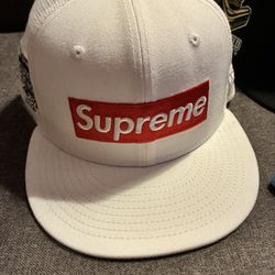 New Era Supreme 2024 Summer Fitted 7 5/8 Pre-owned