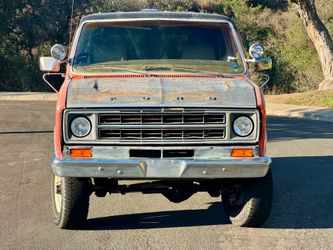 1977 Ford Econoline 250 Chateau 4x4