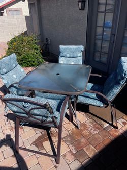 Patio table 4 chairs