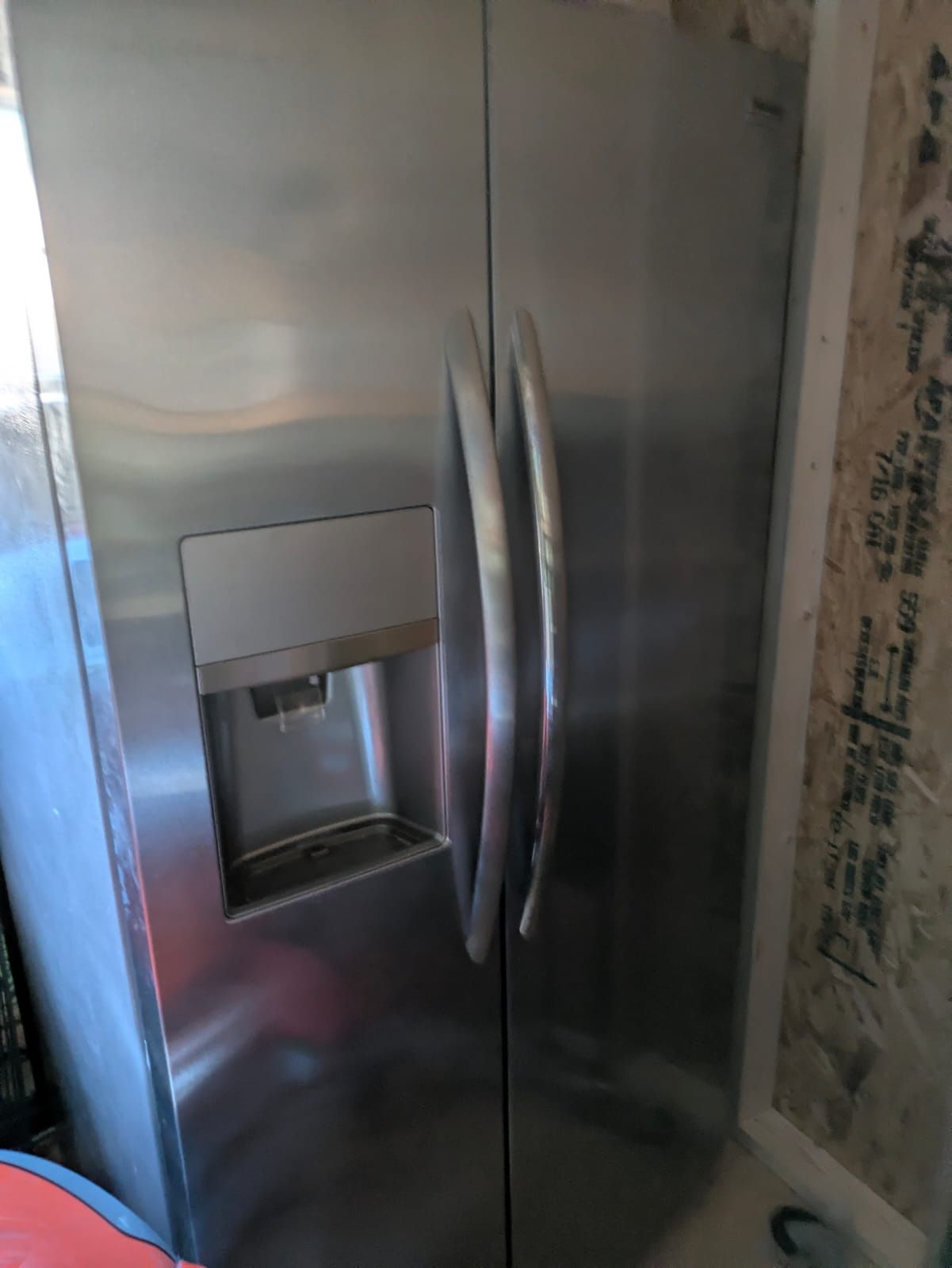 Fridgaire Fridge