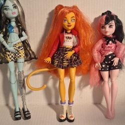 Mattel Monster High Doll Lot 3 Frankie Stein Toralei Draculaura 