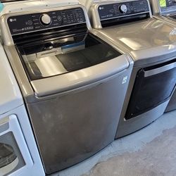 LG Top Loading Washer And Gas Dryer Set 