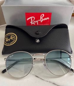 New Authentic Ray-Ban sunglasses