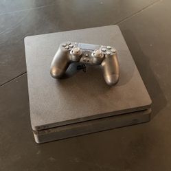PS4