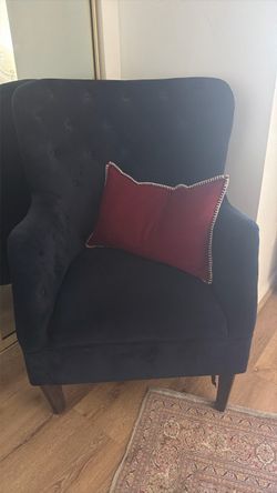 Single Velvet Dark Blue Chair