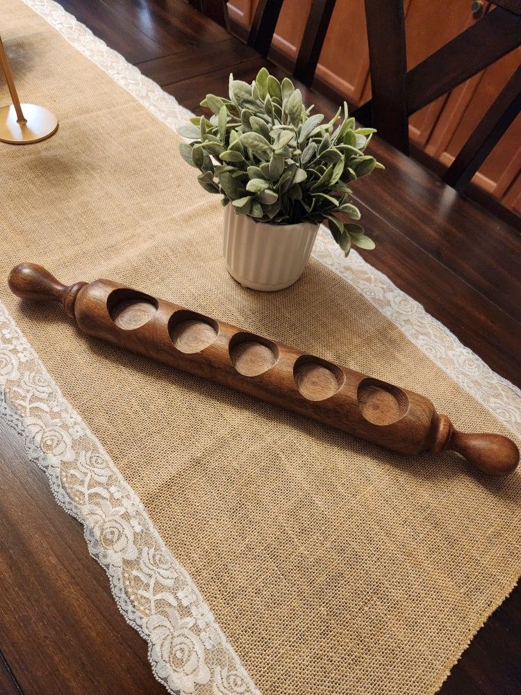 Rolling On Tea Light Candle Holder