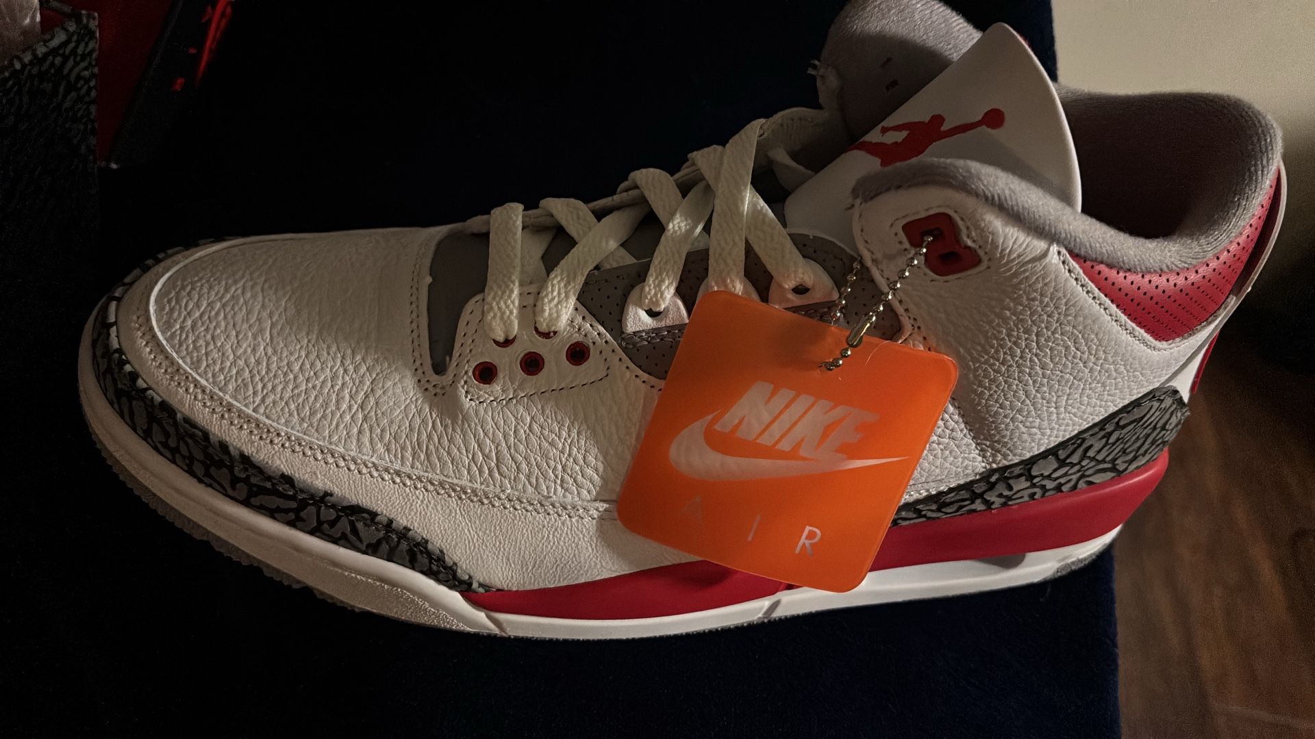 JORDAN 3 Fire Red Size 12