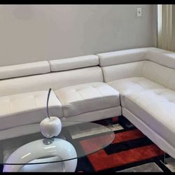 WHITE LEATHER MODERN SECTIONAL - Adjustable Headrests