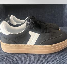 girls' shoes