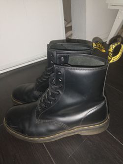 Dr. Martens Size 11
