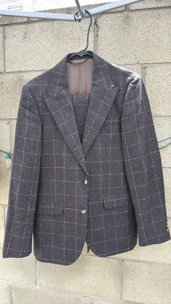 Men’s suit