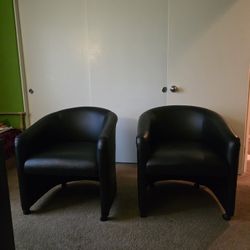 2 Black Chairs And Dining Room Set