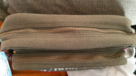 Toiletry Bag With Chain for Sale in Tacoma, WA - OfferUp