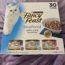 Fancy Feast Seafood Grilled Collection  - 26 Cans