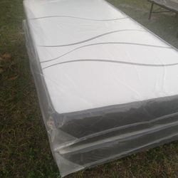 Plush Twin Size Mattress Sets $169.99 (Mattress And Boxspring Only )