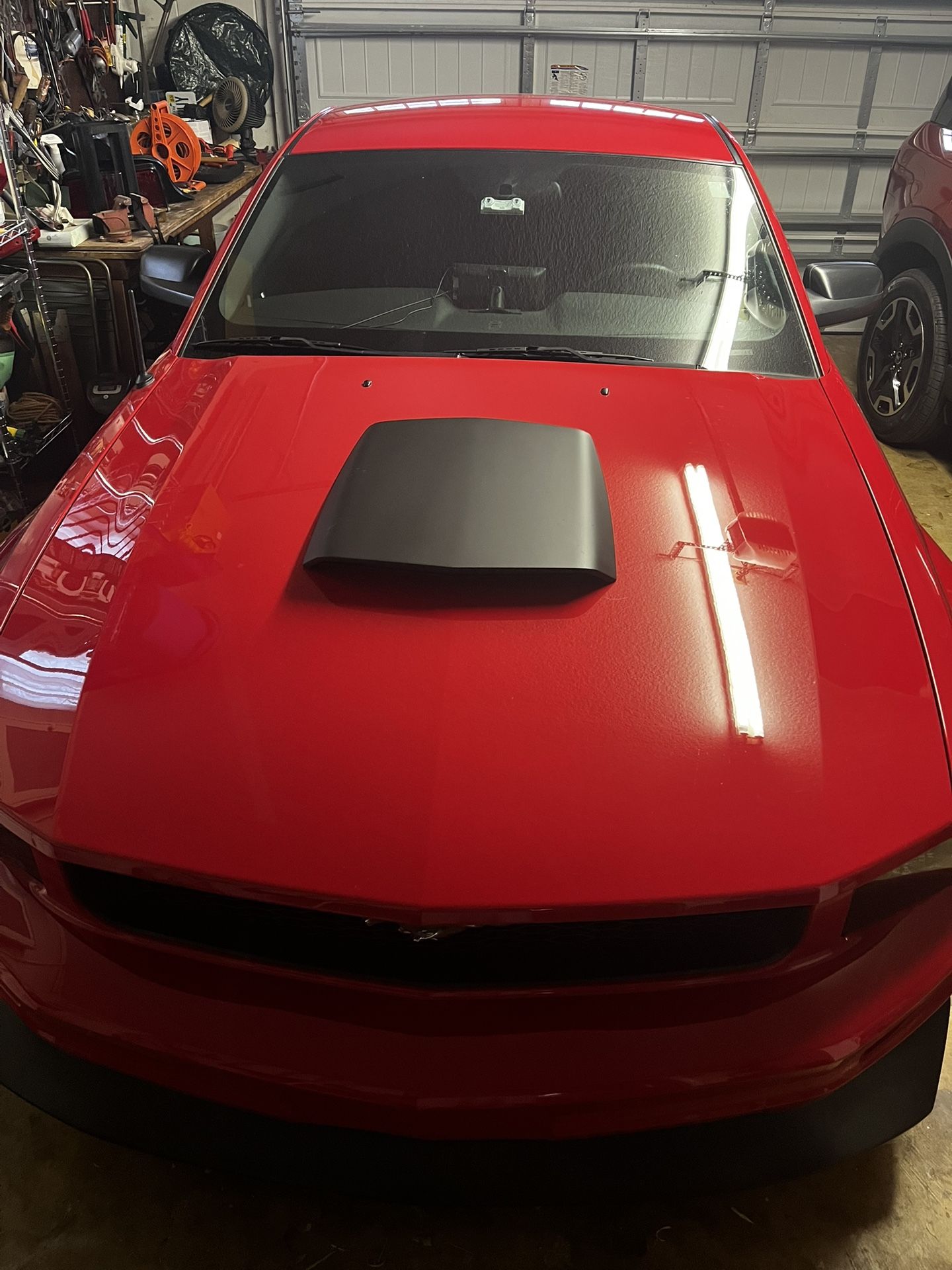 2007 V6 Mustang Hood With Hood Scoop