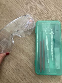 Dissection Tools & Lab Glasses