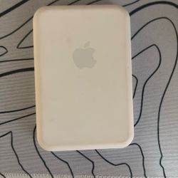 Apple Portable Charger 