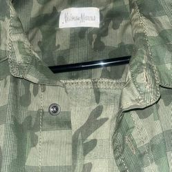 Mans Button Up