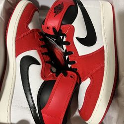 Jordan 1 Retro AJKO Chicago (2021)