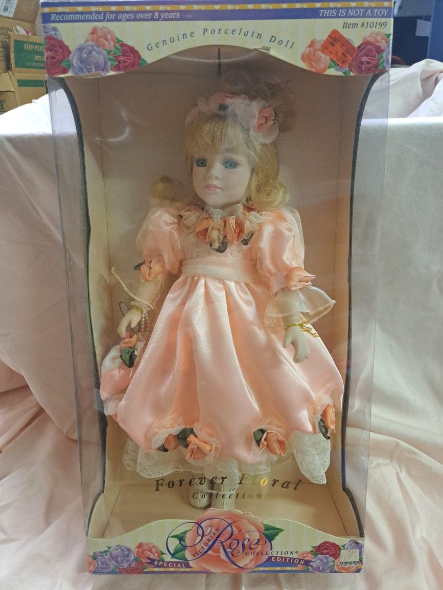 Special Edition Victorian Rose Collection Porcelain Doll Forever Floral 