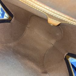 AUTHENTIC Louis Vuitton ellipse backpack purse for Sale in Las Vegas, NV -  OfferUp