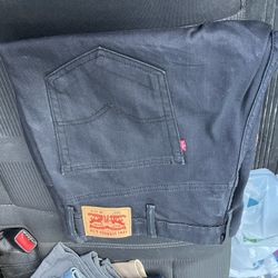 Black Levi Shorts Size 40