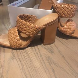 Chunky Heel Size 6