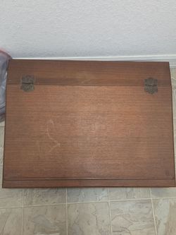 writing table