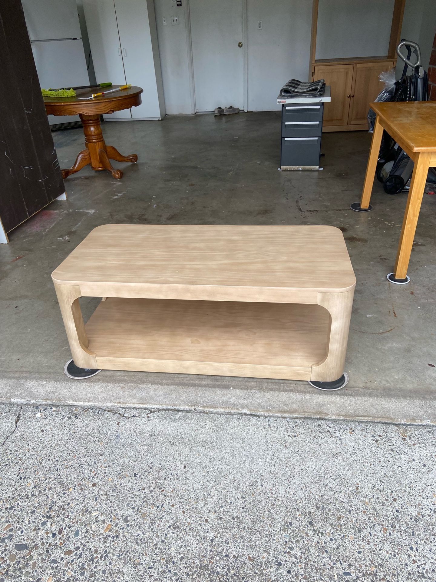 Coffee Table (Jasmarie is the model name) 4 leg with storage.