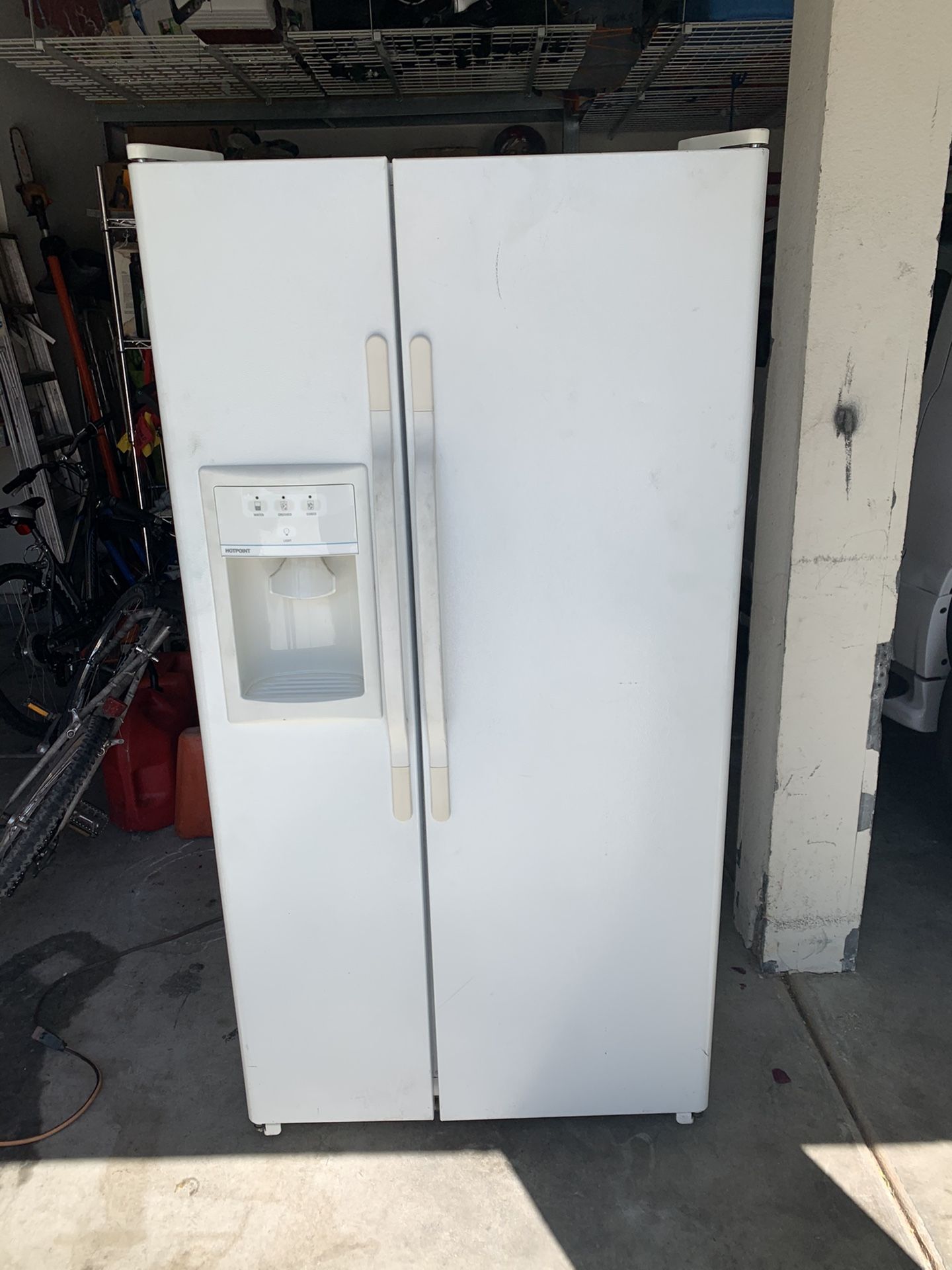 Hotpoint Refrigerator/Freezer