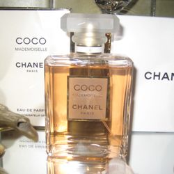 Coco Chanel Mademoiselle perfume  