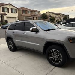 2017 Jeep Grand Cherokee