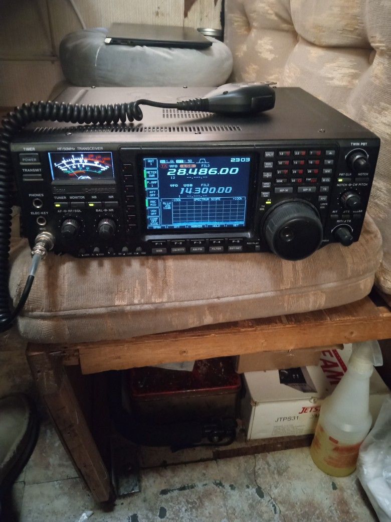 Icom 765 Pro 2 Like Mint Look