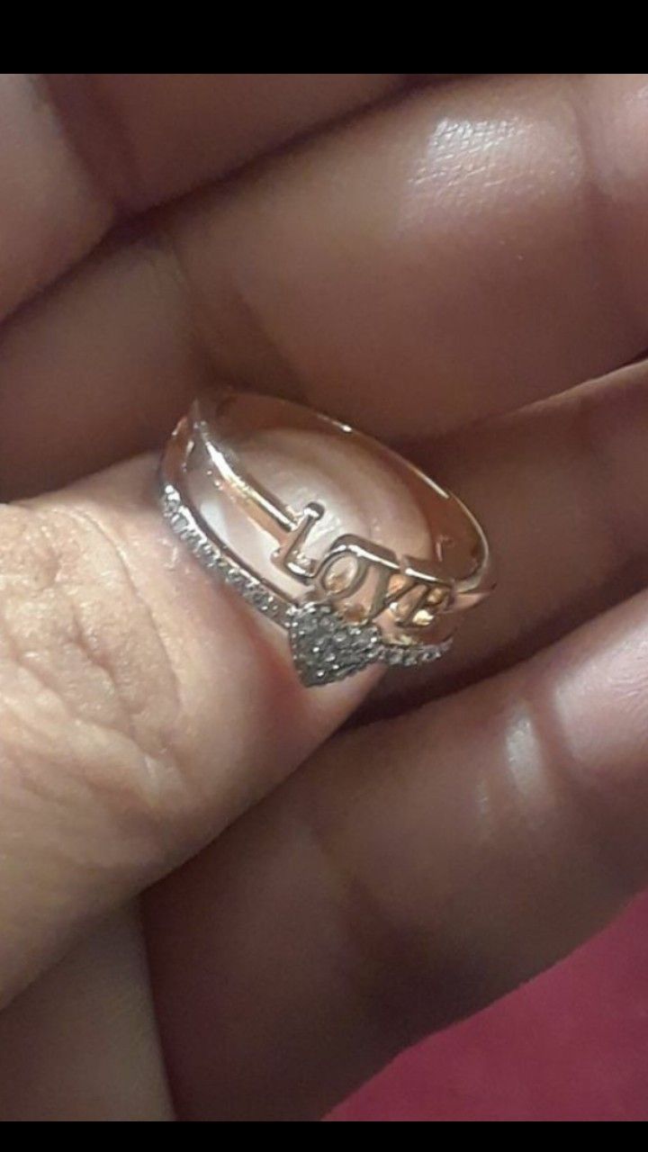 18 karat gold filled love and hearts sapphire ring size 7