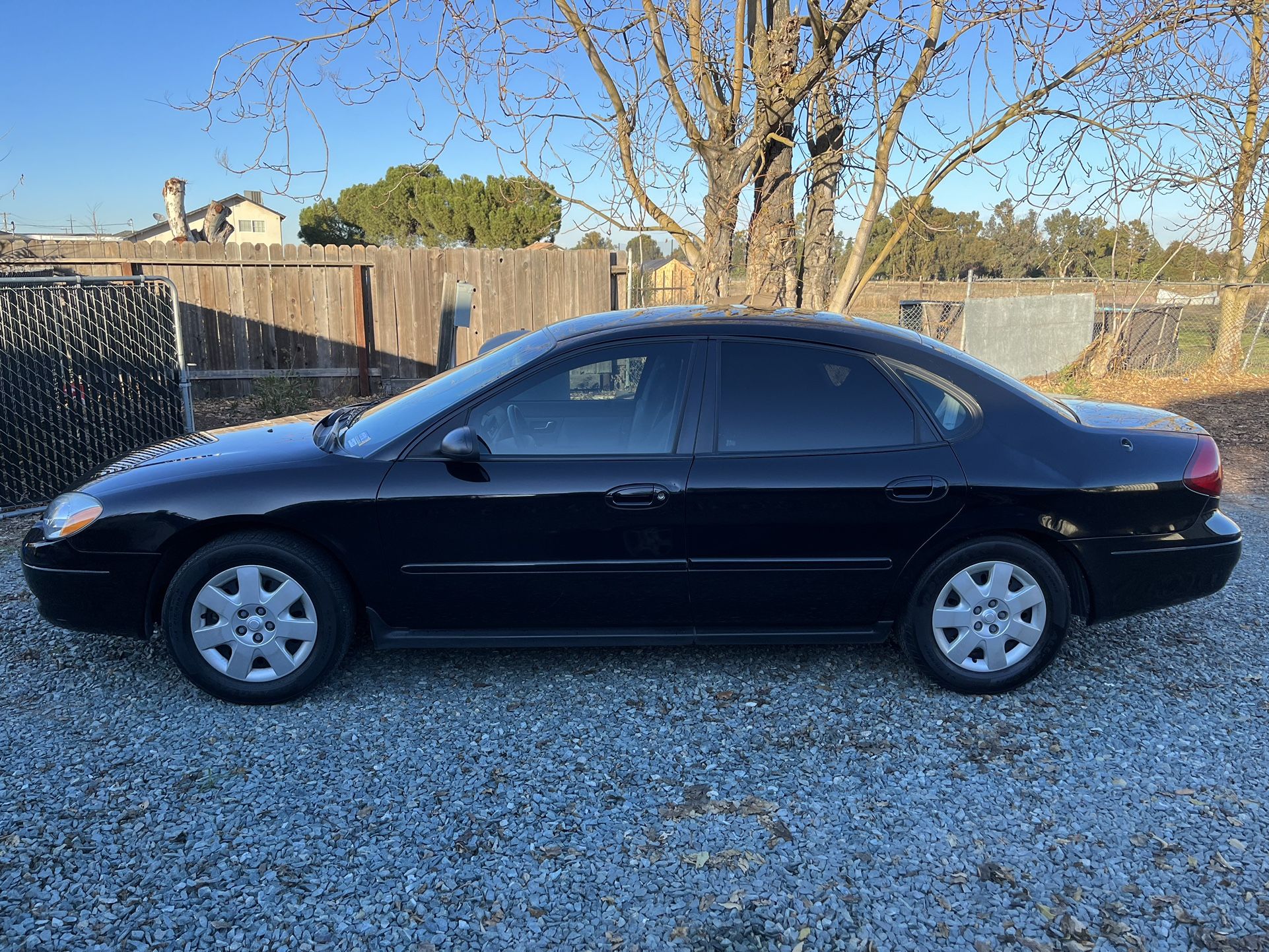 2002 Ford Taurus