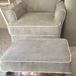 Swivel Rocker & Storage Ottoman