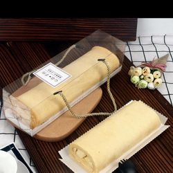 Rectangular swiss roll box