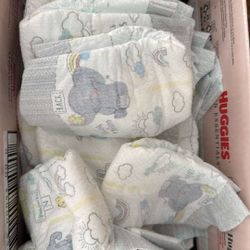 New Born Diapers 