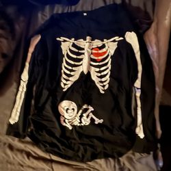 Halloween Skeleton Pregnant Woman 