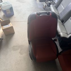 Camaro Front And Rear Seats No Headrest 