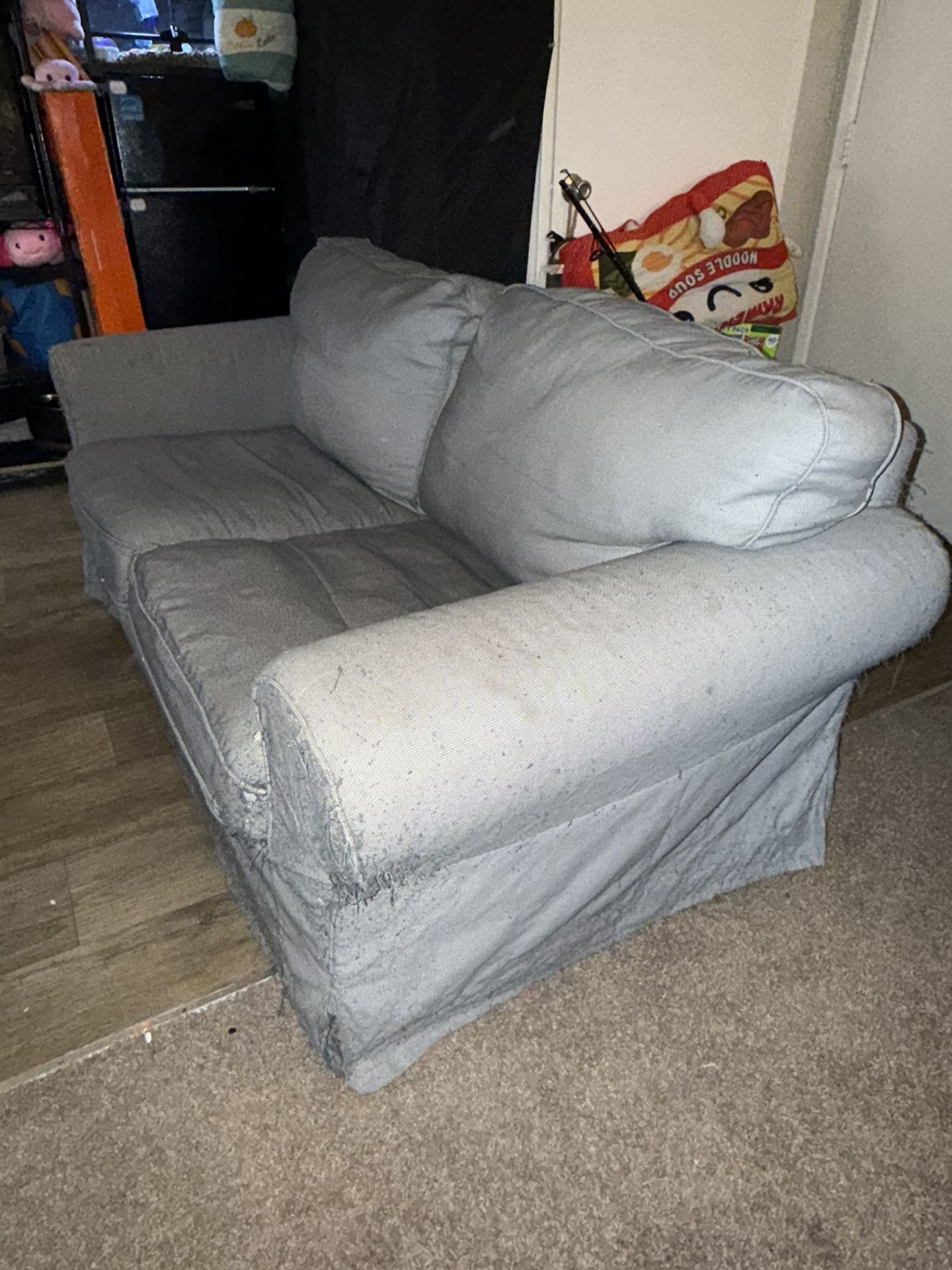 FREE COUCH
