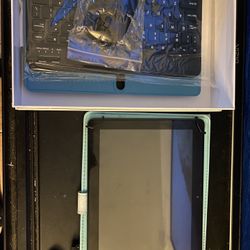 MEBERRY M7 With Keyboard And Mouse Attachments And Free Case And Charger