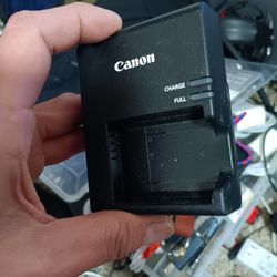 Canon Battery Charger 
