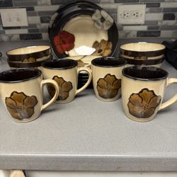 Beautiful Dinner Set New